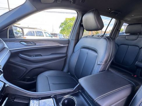New 2026 Jeep Grand Cherokee Limited AWD/4WD image 13