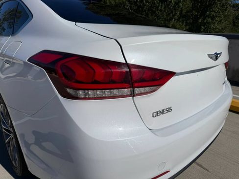 Used 2016 Hyundai Genesis 3.8 w/ Option Group 02 AWD/4WD image 22