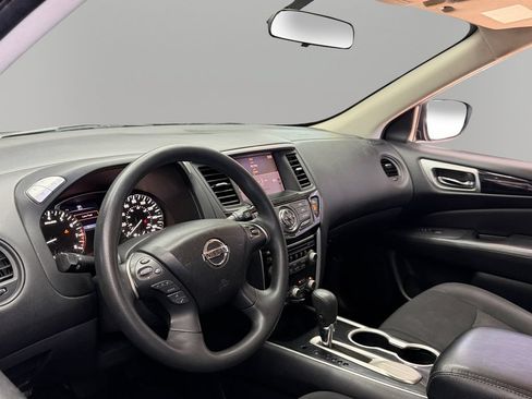 Used 2018 Nissan Pathfinder S FWD image 15