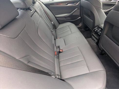Certified 2023 BMW 530i xDrive w/ Premium Package image 20