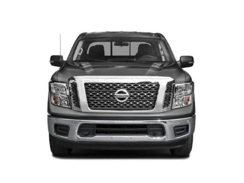 Used 2018 Nissan Titan SV AWD/4WD image 7