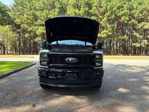 Used 2023 Ford F350 XL w/ STX Appearance Package AWD/4WD image 21