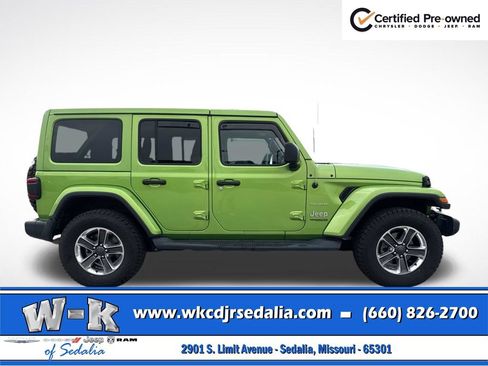 Used 2019 Jeep Wrangler Unlimited Sahara AWD/4WD image 7