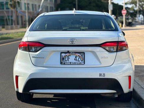 Used 2021 Toyota Corolla XLE image 4