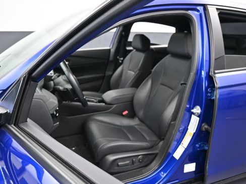 Used 2024 Honda Accord Sport image 10