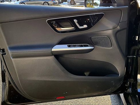 Certified 2026 Mercedes-Benz GLC 300 4MATIC image 18