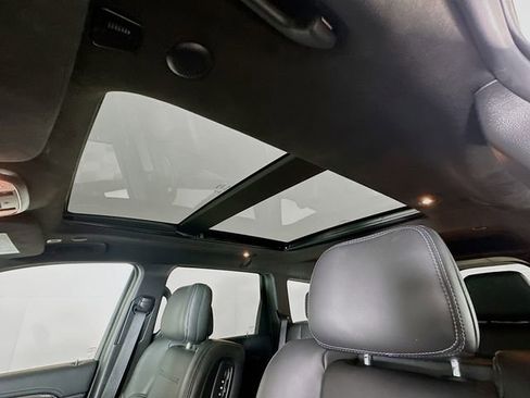 Used 2019 Jeep Grand Cherokee Trackhawk AWD/4WD image 21