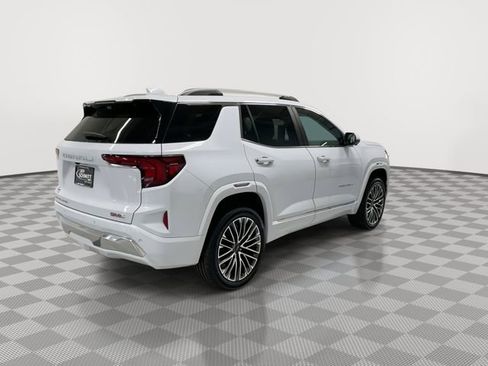 New 2026 GMC Terrain Denali w/ LPO, Floor Liner Package AWD/4WD image 10