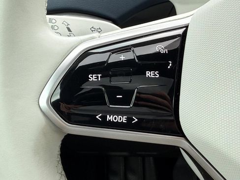 Certified 2023 Volkswagen ID.4 Pro S AWD/4WD image 16