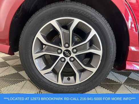 Used 2019 Chevrolet Sonic LT w/ Convenience Package FWD image 26