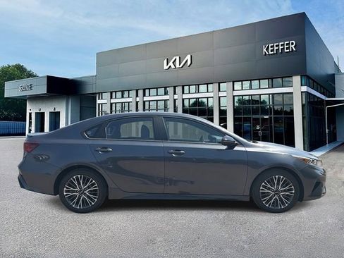 Certified 2023 Kia Forte GT-Line w/ GT-Line Technology Package FWD image 9