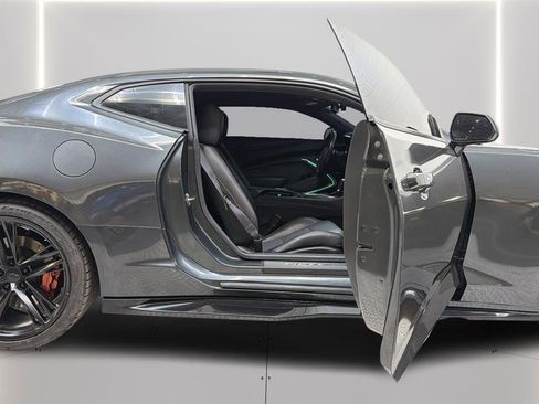 Used 2017 Chevrolet Camaro SS w/ 50th Anniversary Edition image 17