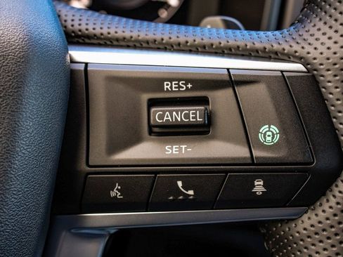 New 2025 Mitsubishi Outlander SEL Black Edition image 29