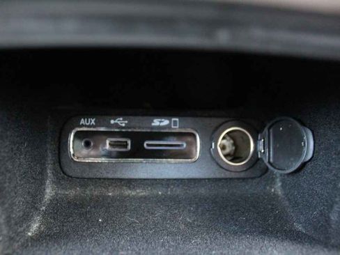 Used 2015 Jeep Grand Cherokee Limited AWD/4WD image 24