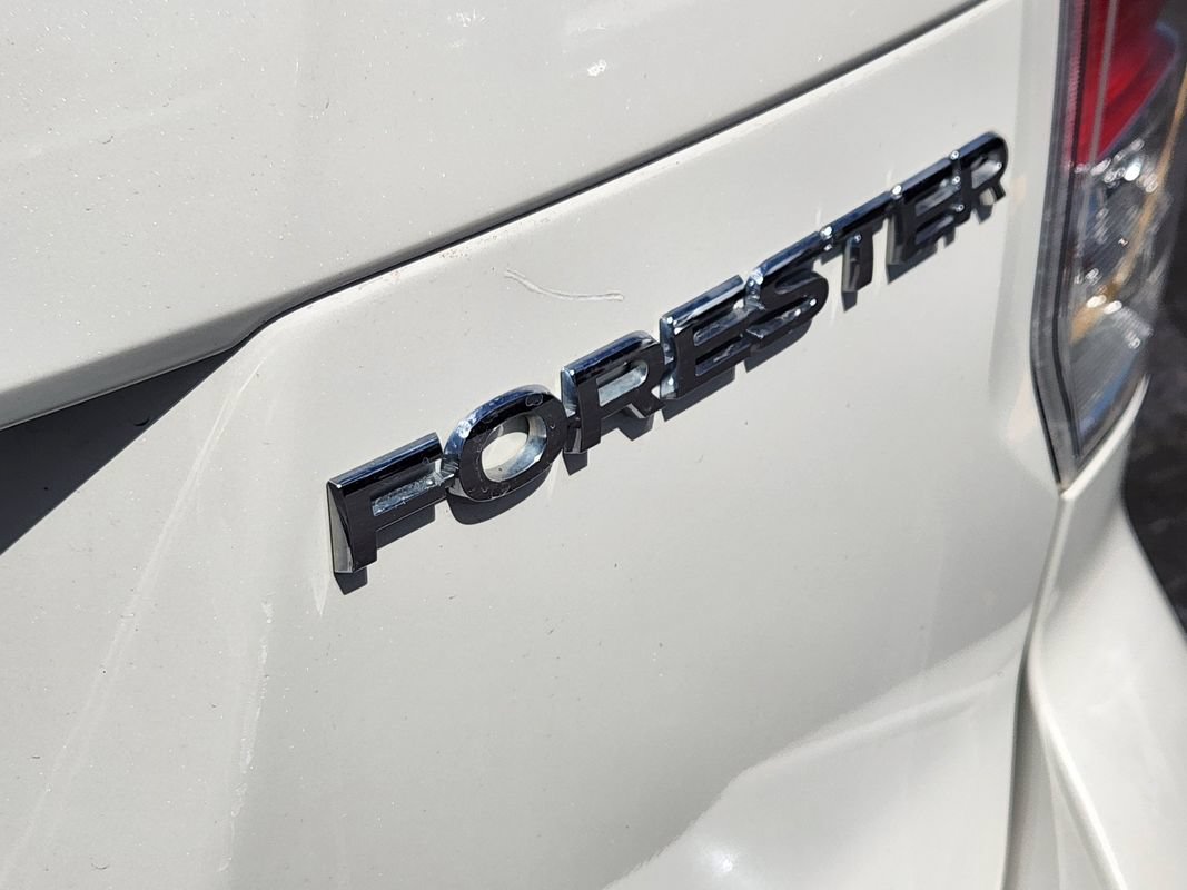 Used 2018 Subaru Forester 2.5i w/ Alloy Wheel Package AWD/4WD image 15