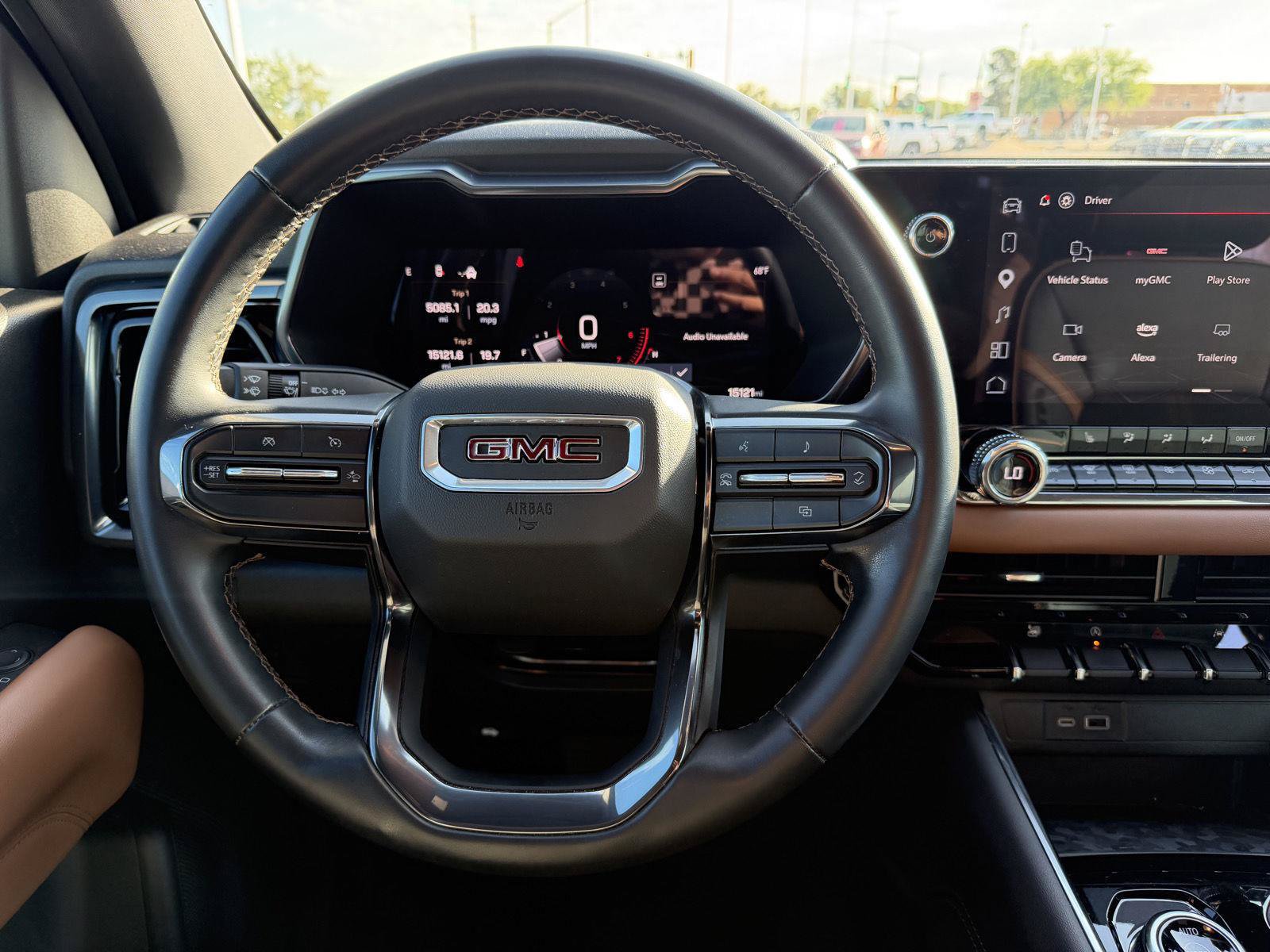 Used 2025 GMC Canyon AT4 w/ Nightfall Edition AWD/4WD image 25