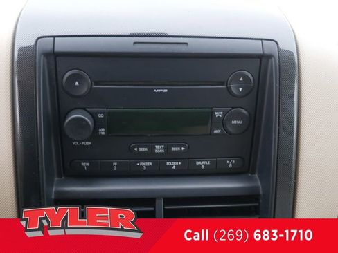 Used 2007 Ford Explorer Sport Trac XLT image 26