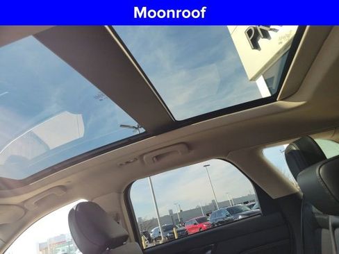 Certified 2023 Lincoln Corsair AWD w/ Equipment Group 101A image 5