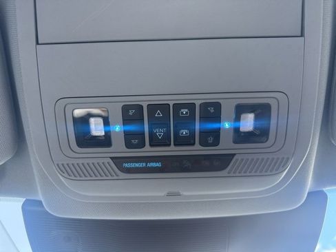 Used 2023 Ford Explorer XLT w/ Equipment Group 202A image 20