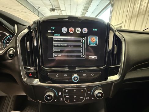 Used 2018 Chevrolet Traverse LT AWD/4WD image 29