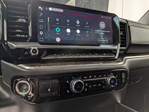 Certified 2023 GMC Sierra 1500 Elevation w/ Preferred Package AWD/4WD image 24