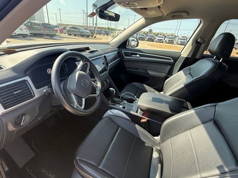 Used 2022 Volkswagen Atlas SE FWD image 9