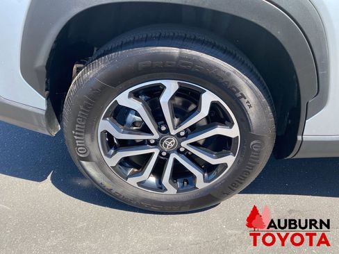 Used 2025 Toyota Corolla Cross AWD Hybrid image 8