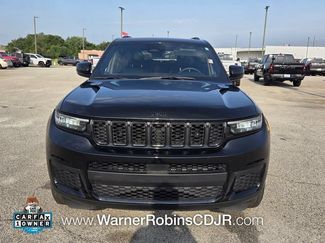 Used 2025 Jeep Grand Cherokee L Altitude AWD/4WD video 2