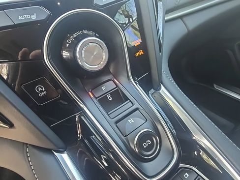 Used 2025 Acura RDX SH-AWD w/ Technology Package image 22