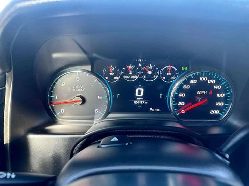 Used 2019 Chevrolet Tahoe Premier image 18