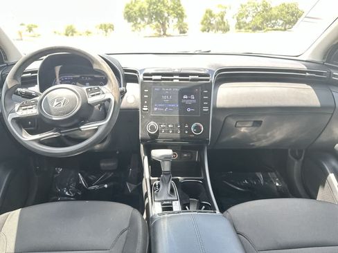Used 2022 Hyundai Tucson SEL w/ Winter Package AWD/4WD image 17