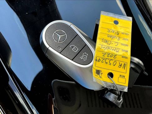 Used 2022 Mercedes-Benz C 300 Sedan image 13