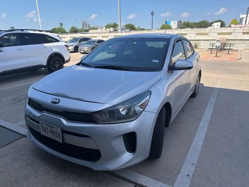 Used 2020 Kia Rio LX FWD image 1