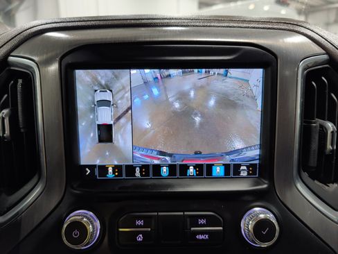 Used 2021 GMC Sierra 2500 Denali w/ Technology Package image 13