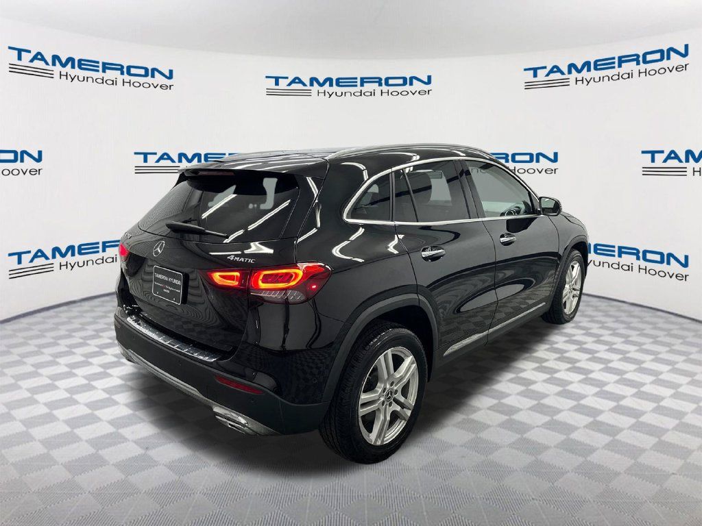 Used 2023 Mercedes-Benz GLA 250 4MATIC w/ Premium Package image 5