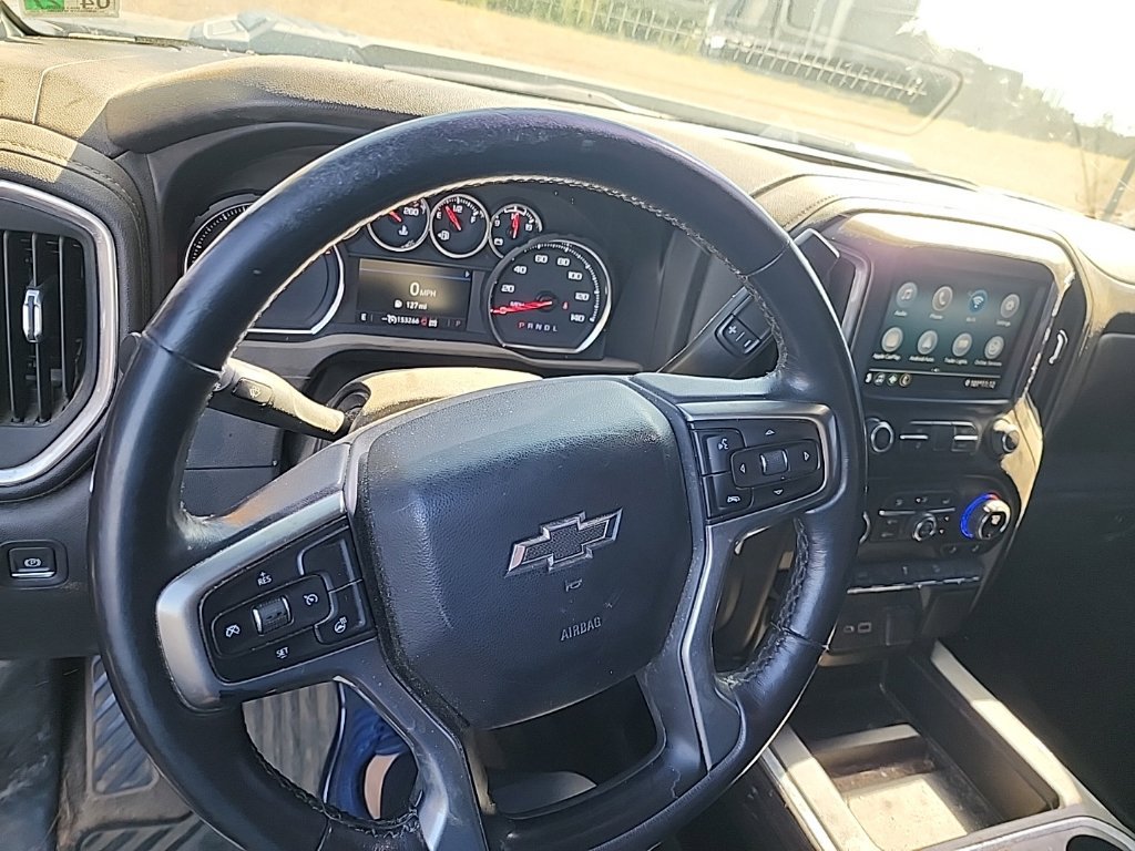 Used 2021 Chevrolet Silverado 2500 LT w/ Midnight Edition AWD/4WD image 7