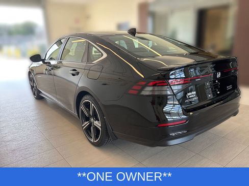 Used 2024 Honda Accord Sport image 2