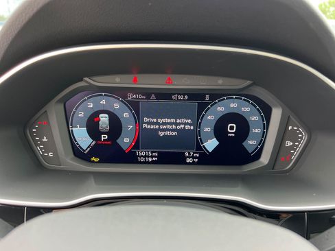 Certified 2025 Audi Q3 2.0T Premium Plus w/ Premium Plus Package AWD/4WD image 27