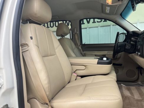 Used 2013 Chevrolet Silverado 1500 LT image 14