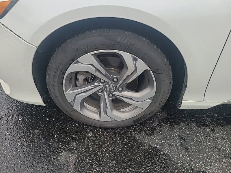 Used 2018 Honda Accord EX-L image 10