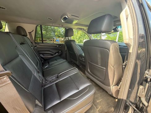 Used 2015 GMC Yukon SLT w/ HD Trailering Package image 36