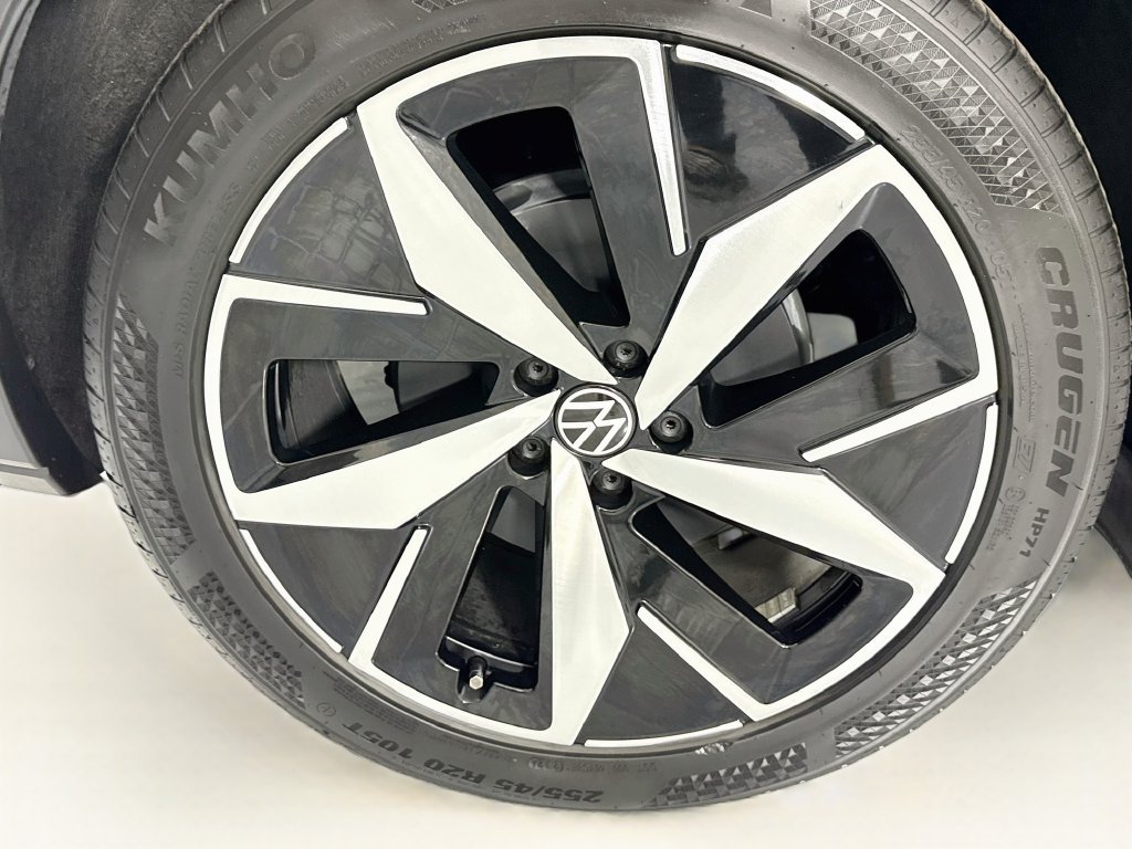 Used 2023 Volkswagen ID.4 Pro S RWD image 33