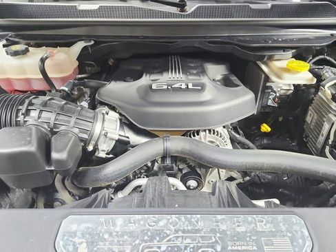 Used 2022 Jeep Grand Wagoneer Series II AWD/4WD image 17