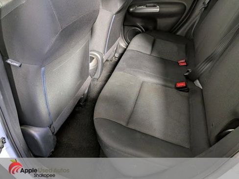 Used 2014 Nissan Juke S image 25