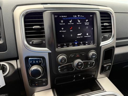 Used 2019 RAM 1500 Classic SLT w/ SLT Plus D←cor Group AWD/4WD image 16