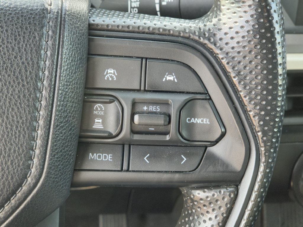 Used 2024 Toyota Tacoma SR5 AWD/4WD image 22
