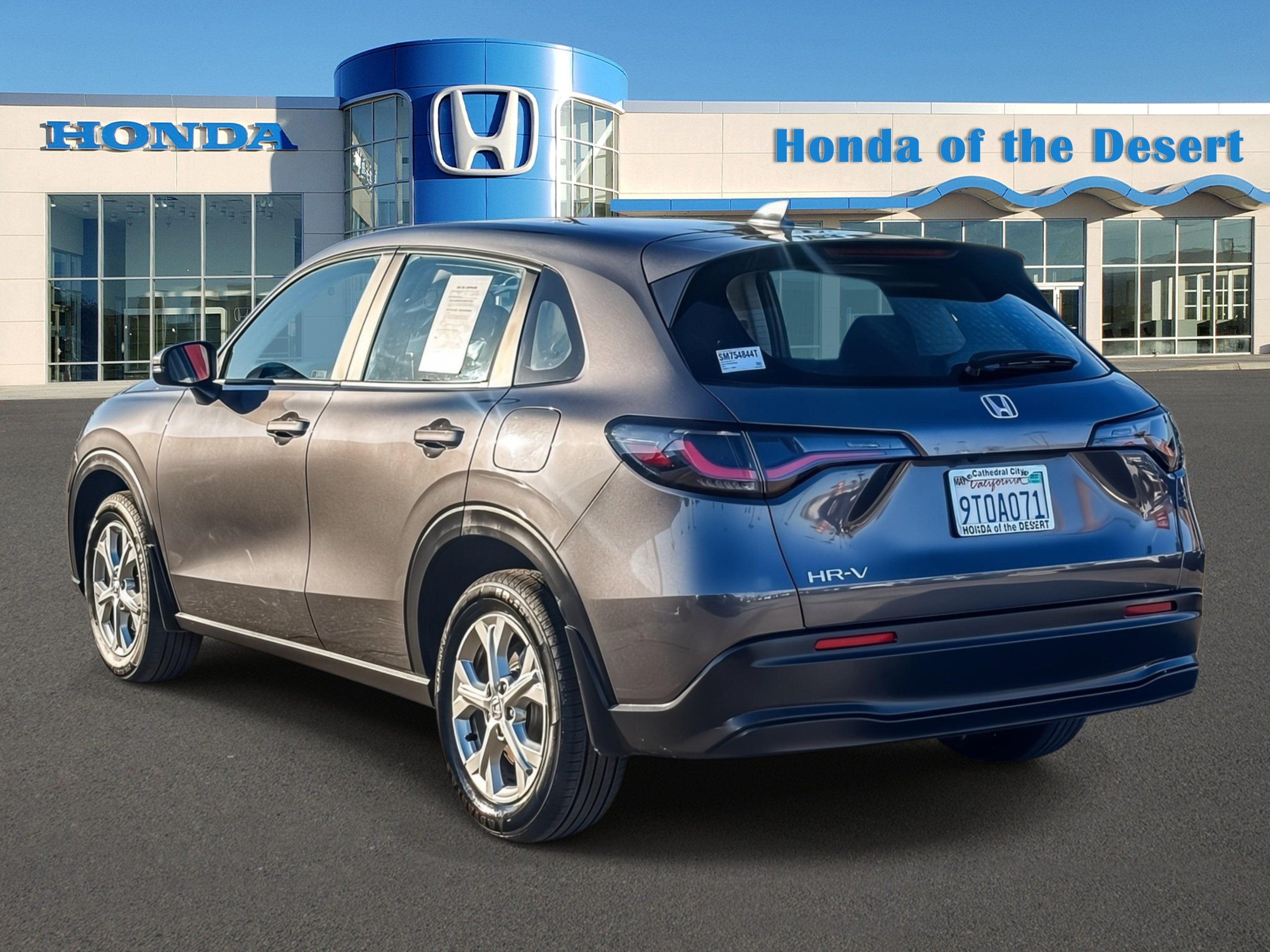 Certified 2025 Honda HR-V LX image 5