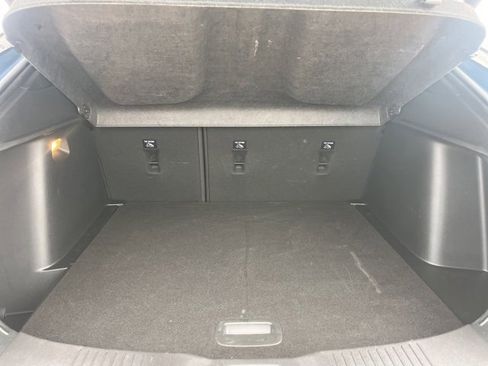 Used 2025 Buick Envista Preferred w/ Convenience II Package image 38