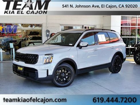 Certified 2025 Kia Telluride AWD image 1