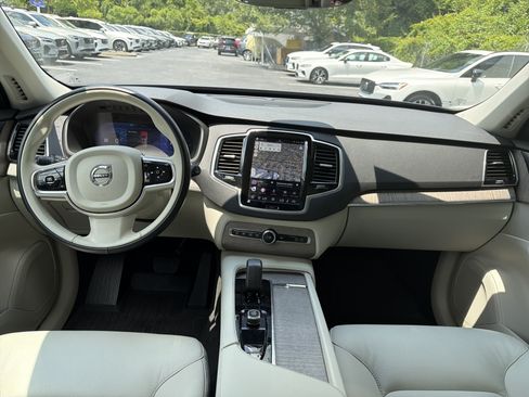 Certified 2024 Volvo XC90 T8 Plus w/ Protection Package Premier AWD/4WD image 30